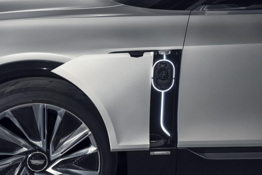 Детали экстерьера Cadillac Lyriq Show Car 2020 года  (фото 19 из 28)